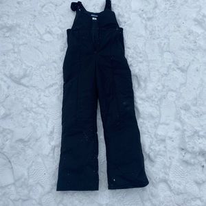 Black ski bib